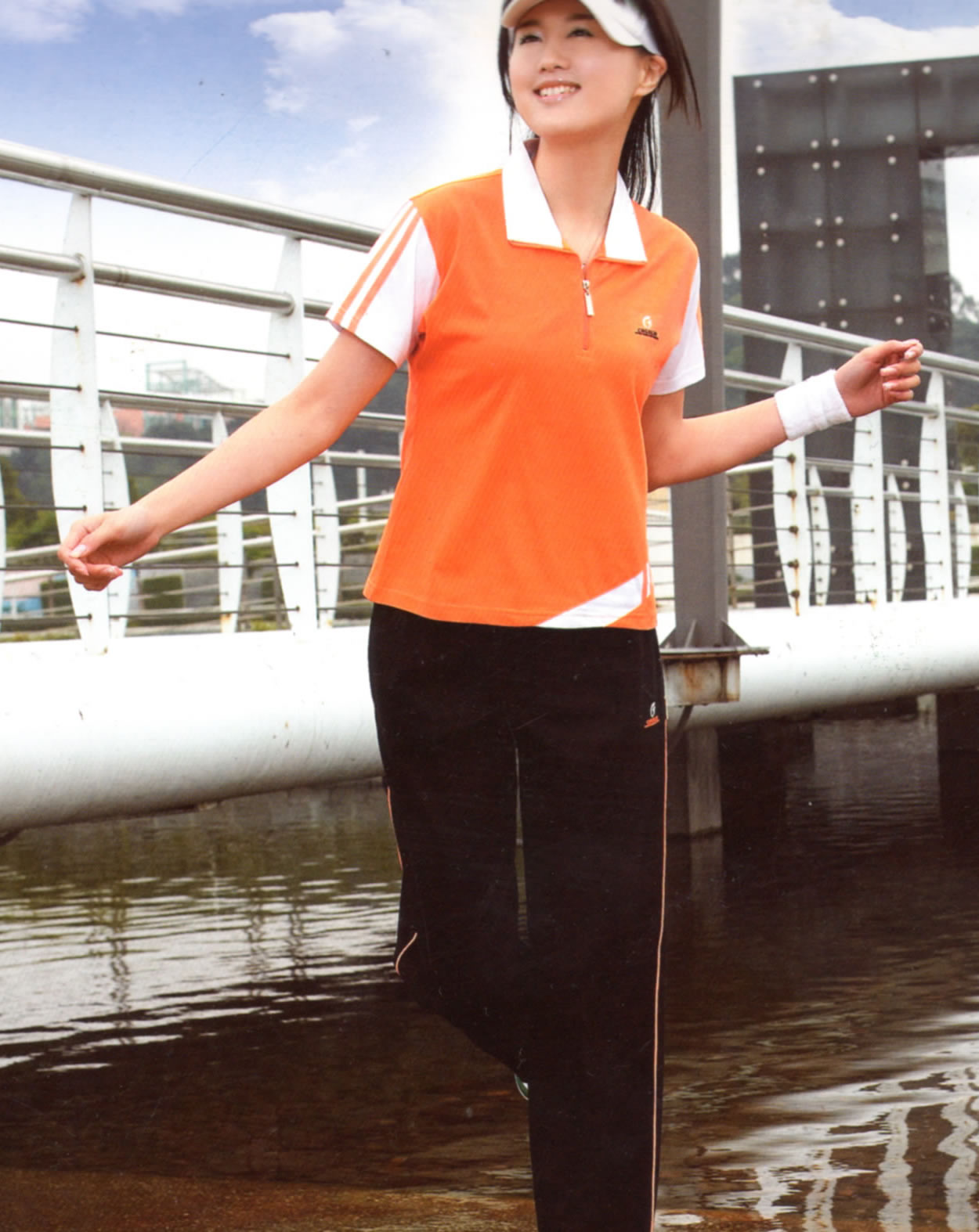 女裝快干運(yùn)動(dòng)衫